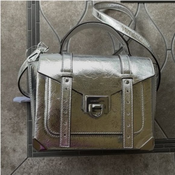 Michael Kors Manhattan Medium School Satchel - Picture 1 of 15